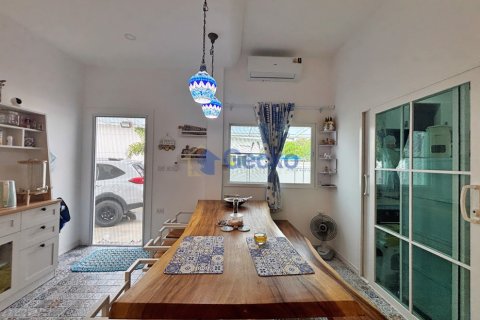 House in Pattaya, Thailand 3 bedrooms № 196092 - photo 3