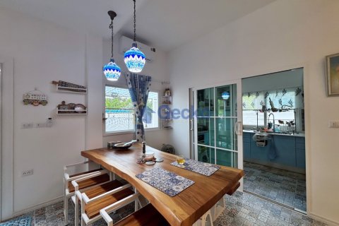 House in Pattaya, Thailand 3 bedrooms № 196092 - photo 5