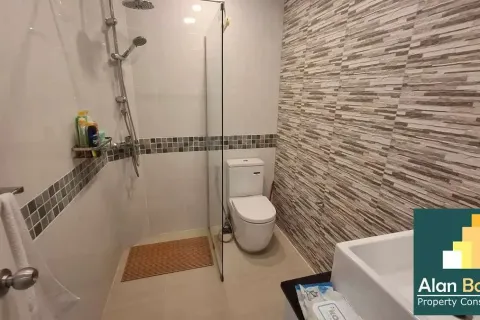 Condominio de 3 dormitorios en Jomtien Beach, Pattaya, Tailandia № 210747 - foto 5