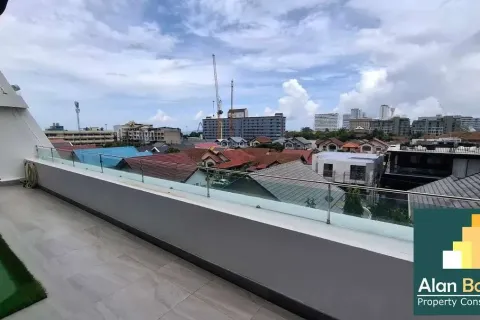 Condominio de 3 dormitorios en Jomtien Beach, Pattaya, Tailandia № 210747 - foto 11