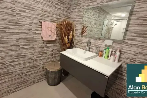 Condominio de 3 dormitorios en Jomtien Beach, Pattaya, Tailandia № 210747 - foto 9