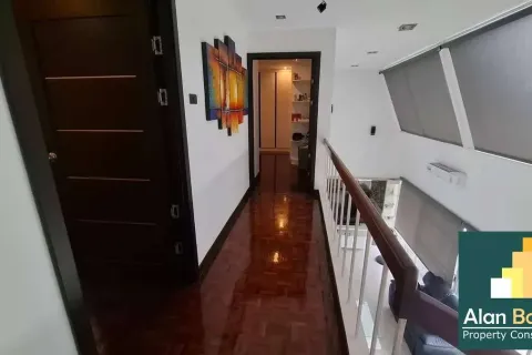 Condominio de 3 dormitorios en Jomtien Beach, Pattaya, Tailandia № 210747 - foto 8