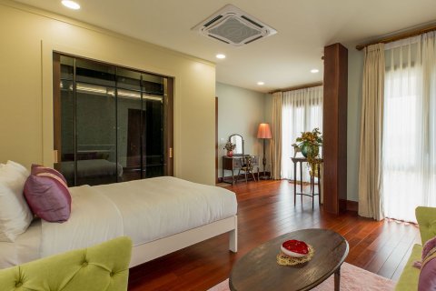 Villa in Chiang Mai, Thailand 7 bedrooms № 133435 - photo 14