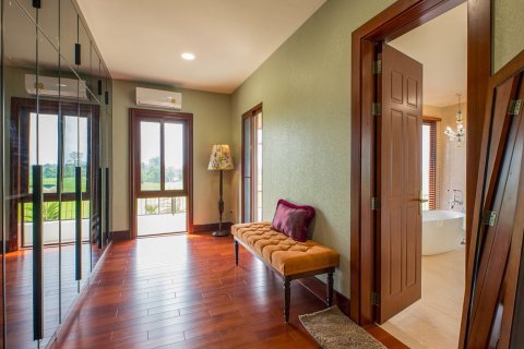 Villa in Chiang Mai, Thailand 7 bedrooms № 133435 - photo 24