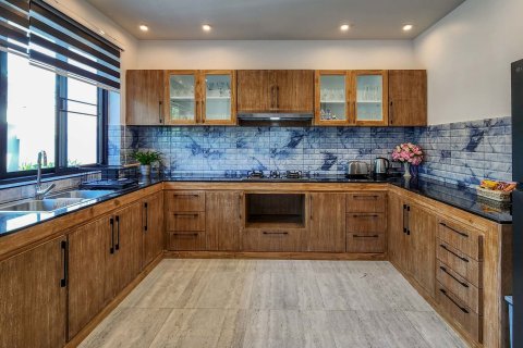 House in Chiang Mai, Thailand 4 bedrooms № 133434 - photo 5