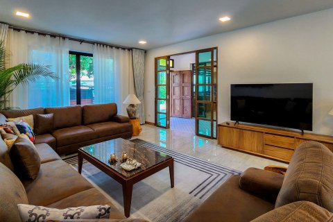 House in Chiang Mai, Thailand 4 bedrooms № 133434 - photo 9