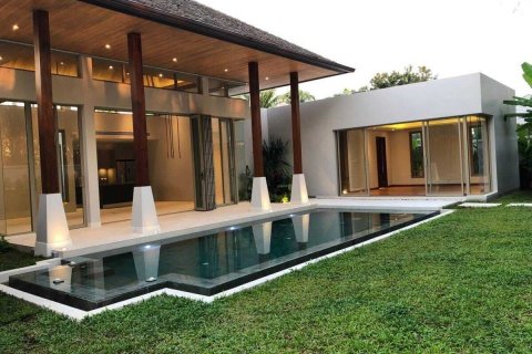 Villa in Phuket, Thailand 3 bedrooms № 152003 - photo 2