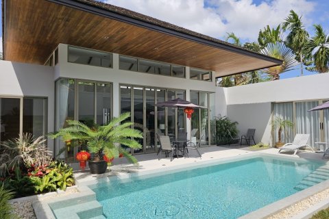 Villa in Phuket, Thailand 3 bedrooms № 152003 - photo 19