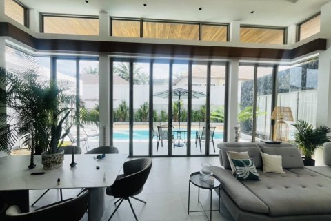 Villa in Phuket, Thailand 3 bedrooms № 152003 - photo 21