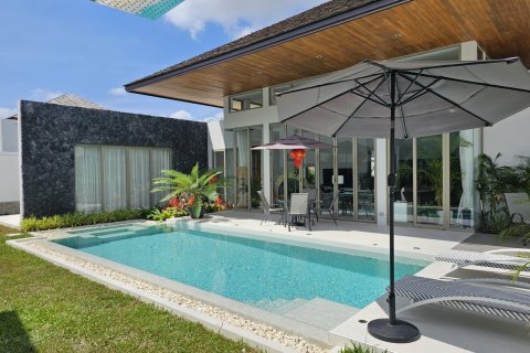Villa in Phuket, Thailand 3 bedrooms № 152003 - photo 16