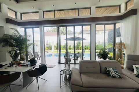 Villa in Phuket, Thailand 3 bedrooms № 152003 - photo 9