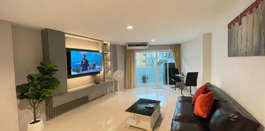 Studio dans le Condo à Kathu, Thaïlande  № 152007