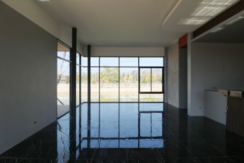 Земельный участок в Удонтхани, Таиланд 9600м2 № 152005 - фото 20