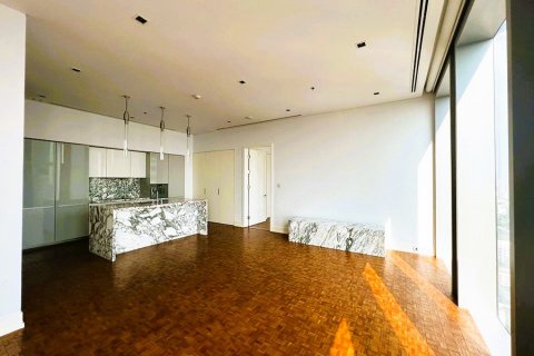 Condo in Bangkok, Thailand, 2 bedrooms  № 180969 - photo 11