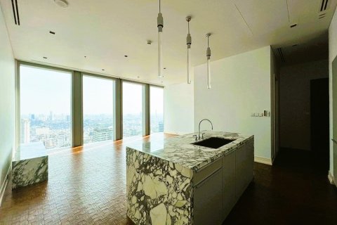 Condo in Bangkok, Thailand, 2 bedrooms  № 180969 - photo 3