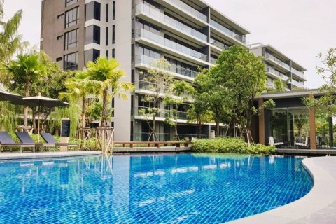 Condo in Bangkok, Thailand, 4 bedrooms  № 180972 - photo 13