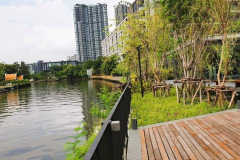 Condo in Bangkok, Thailand, 4 bedrooms  № 180972 - photo 19