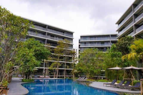 Condo in Bangkok, Thailand, 4 bedrooms  № 180972 - photo 15