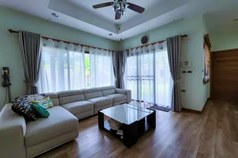 Casa de 3 dormitorios en Pattaya, Tailandia № 212063 - foto 21
