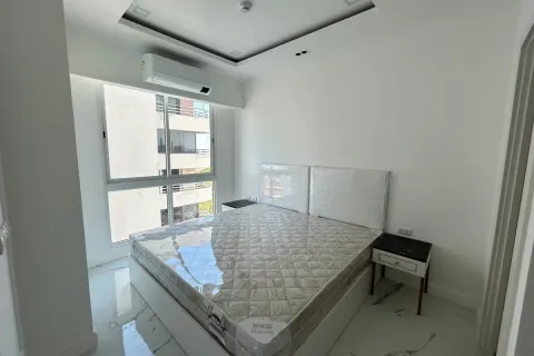 Condominio de 2 dormitorios en Jomtien Beach, Pattaya, Tailandia № 212064 - foto 16