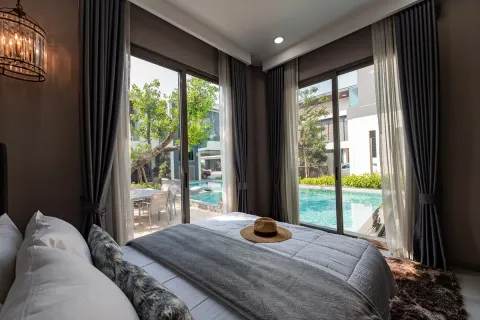 Casa de 6 dormitorios en Pattaya, Tailandia № 212060 - foto 17