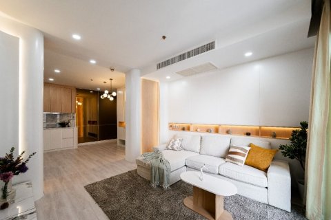 Condo in Watthana, Bangkok, Thailand, 2 bedrooms  № 145572 - photo 9