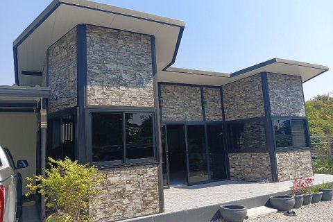 House in Hua Hin, Thailand 2 bedrooms № 163346 - photo 2