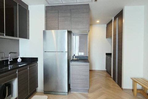 Studio in the Condo in Khlong Toei, Bangkok, Thailand  № 163343 - photo 2