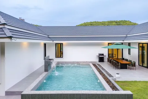 Villa in Hua Hin, Thailand 3 bedrooms № 163349 - photo 5