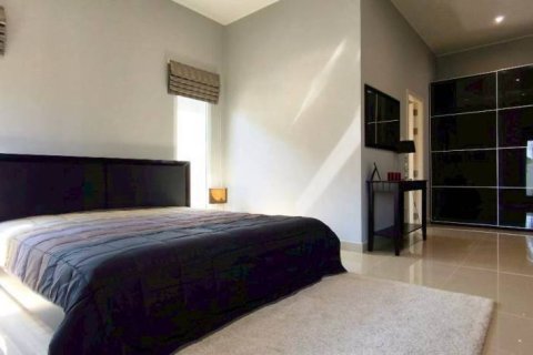 Villa in Pattaya, Thailand 4 bedrooms № 154509 - photo 9