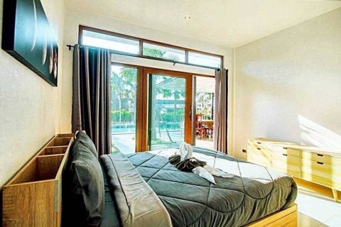 Villa in Bang Lamung, Thailand 5 bedrooms № 154513 - photo 10