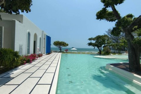 Кондоминиум с 2 спальнями в Хуа Хине, Таиланд № 154514 - фото 5