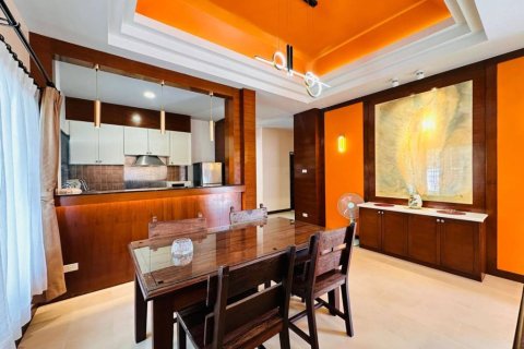 Villa in Rawai, Thailand 3 bedrooms № 154512 - photo 10