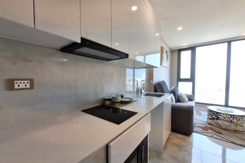 Eigentumswohnung auf Jomtien Beach, Pattaya, Thailand, 1 Schlafzimmer № 222871 - Foto 2