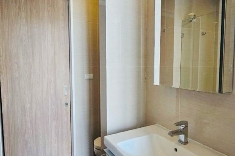 Condo à Khlong Toei, Bangkok, Thaïlande, 2 chambres  № 158351 - photo 6