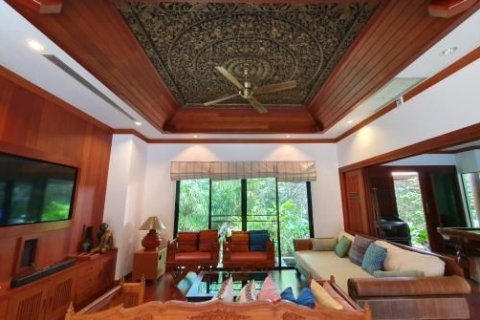 Villa à Phuket, Thaïlande 4 chambres № 158348 - photo 2