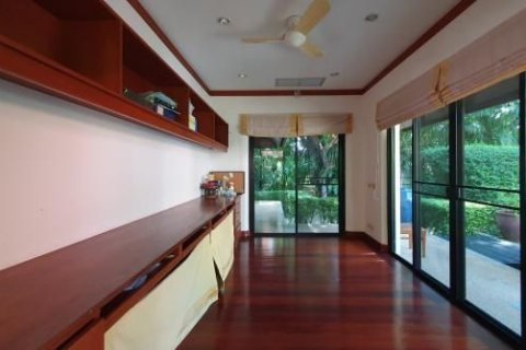 Villa à Phuket, Thaïlande 4 chambres № 158348 - photo 23