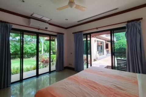 Villa à Phuket, Thaïlande 4 chambres № 158348 - photo 15