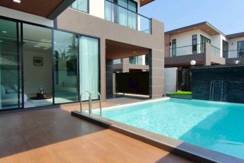 Villa à Sattahip, Thaïlande 3 chambres № 172737