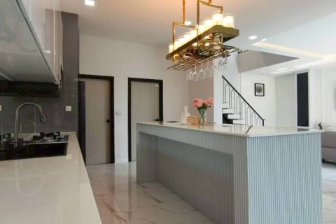 Villa in Sattahip, Thailand 3 bedrooms № 172737 - photo 6