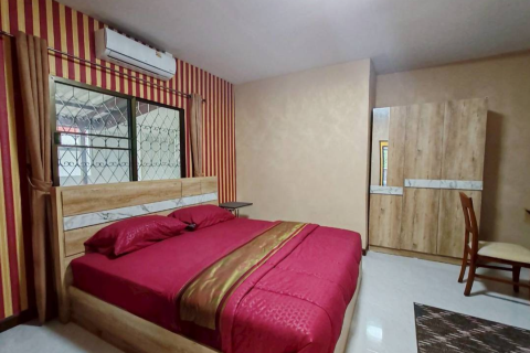 House in Chiang Mai, Thailand 3 bedrooms № 163291 - photo 13
