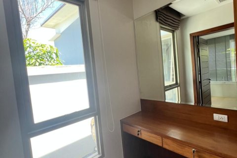 Villa in Phuket, Thailand 3 bedrooms № 163293 - photo 19