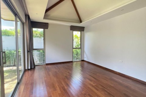 Villa in Phuket, Thailand 3 bedrooms № 163293 - photo 15