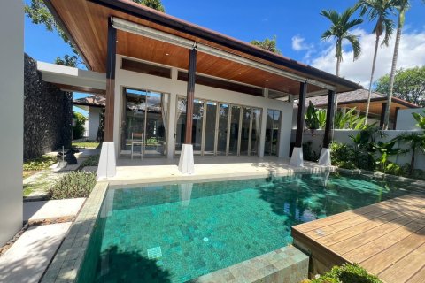 Villa in Phuket, Thailand 3 bedrooms № 163293