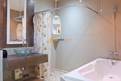 Studio dans le Condo à Pattaya, Thaïlande  № 157800 - photo 9