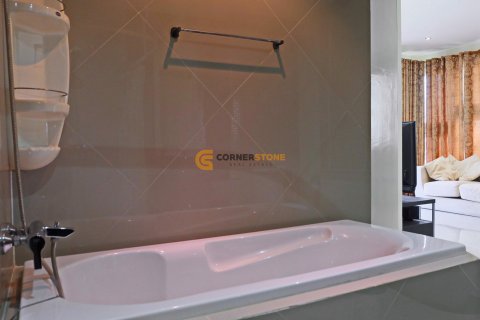 Studio dans le Condo à Pattaya, Thaïlande  № 157800 - photo 11