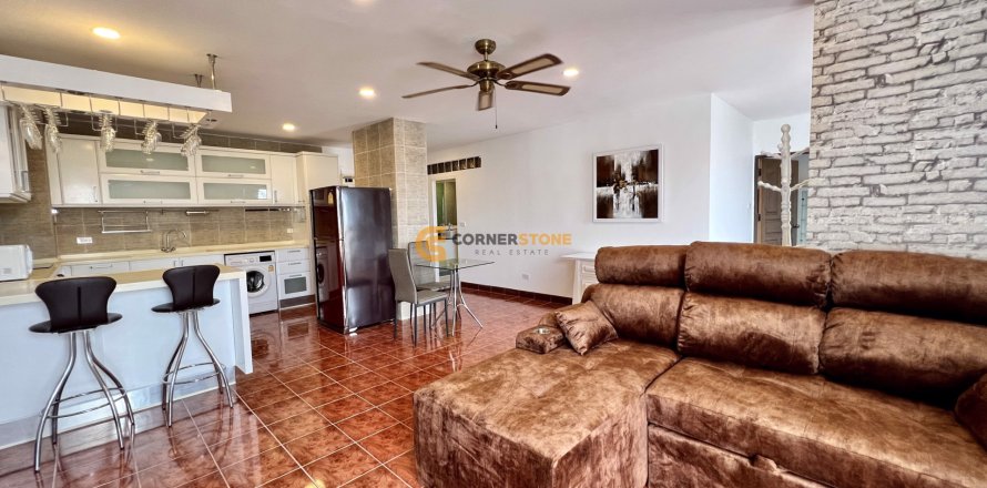 Studio in the Condo on Jomtien Beach, Pattaya, Thailand  № 157805