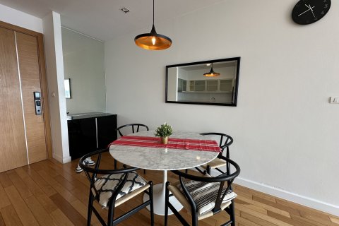 Кондоминиум с 2 спальнями в Клонг Тоэй, Бангкок, Таиланд № 138466 - фото 5