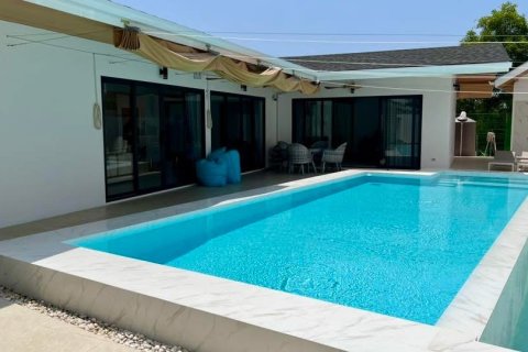 Penthouse in Ko Samui, Thailand 3 bedrooms № 175577 - photo 15