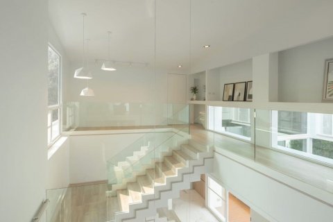 Villa in Chiang Mai, Thailand 4 bedrooms № 142512 - photo 8